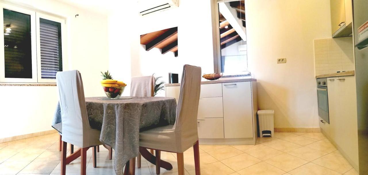 Apartament Cozy House With Pool Near Rovinj Kanfanar Zewnętrze zdjęcie