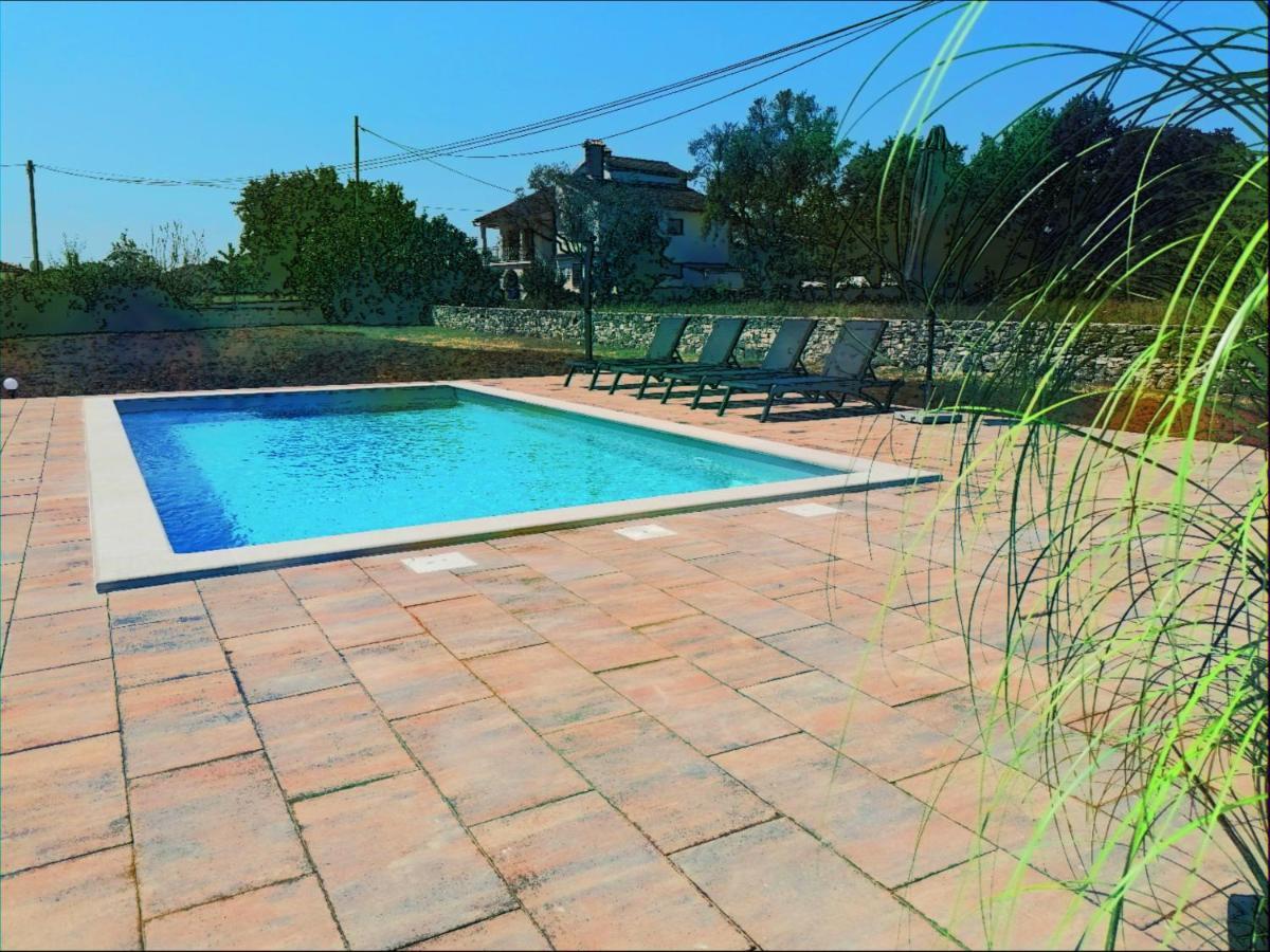 Apartament Cozy House With Pool Near Rovinj Kanfanar Zewnętrze zdjęcie