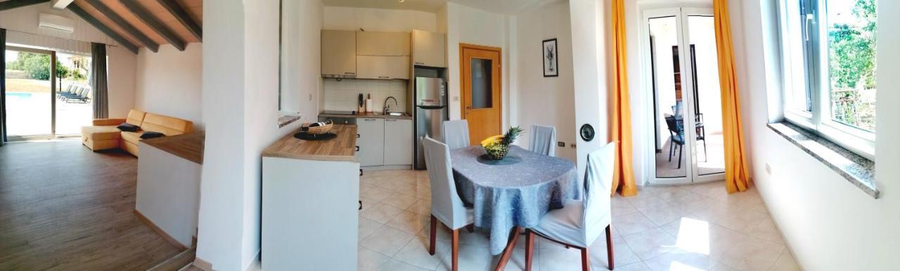 Apartament Cozy House With Pool Near Rovinj Kanfanar Zewnętrze zdjęcie